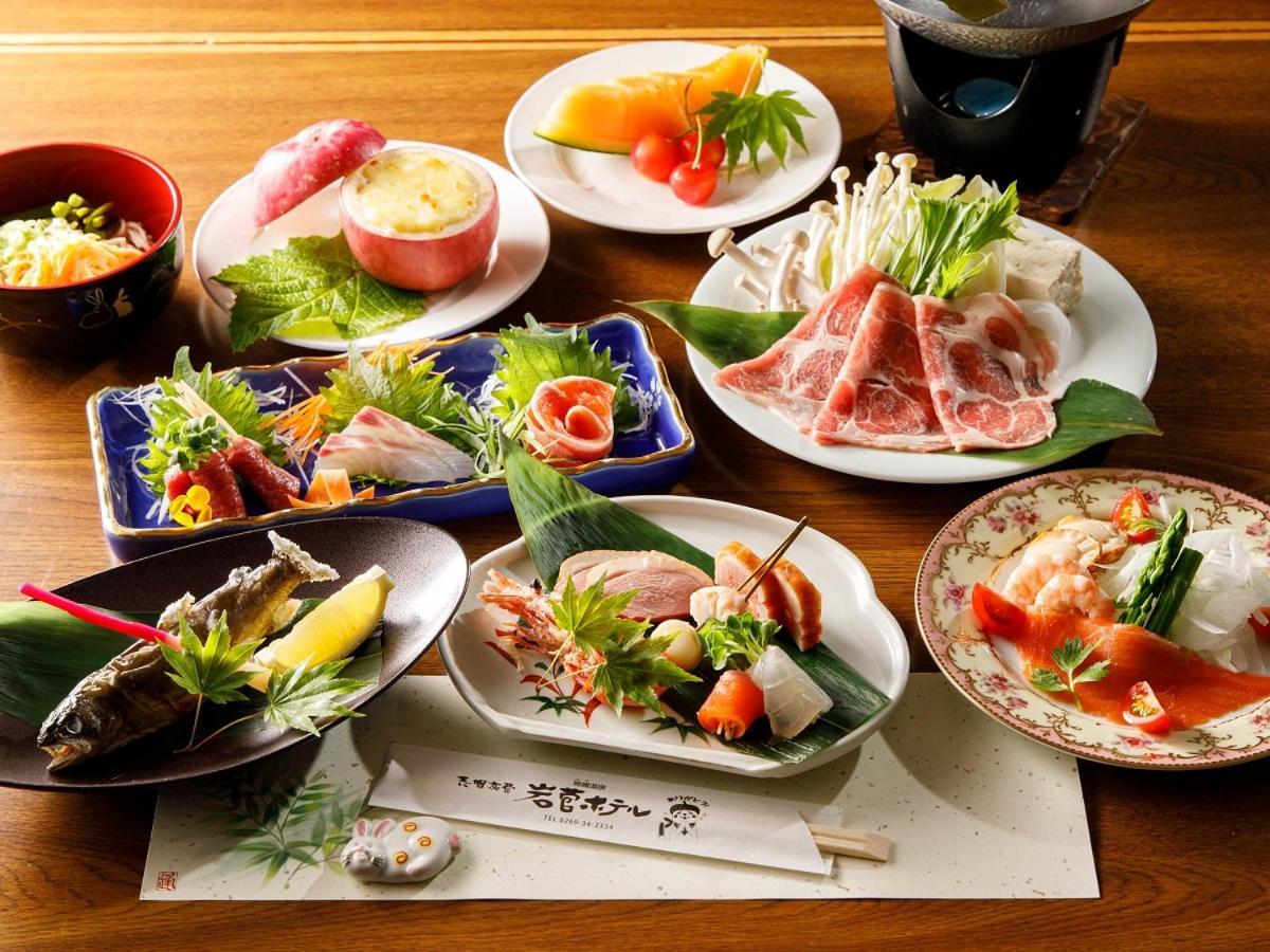 Hotel Iwasuge Yamanouchi  Bagian luar foto