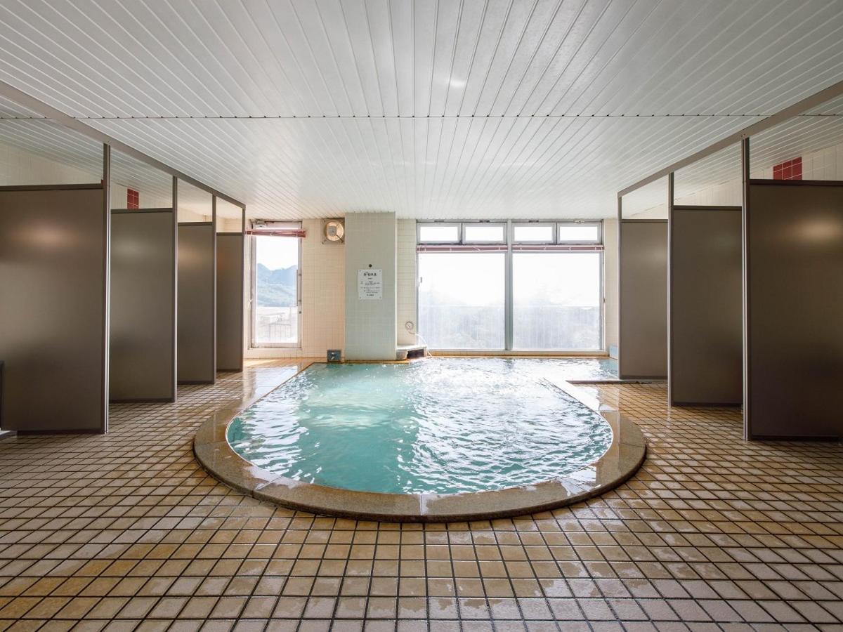 Hotel Iwasuge Yamanouchi  Bagian luar foto